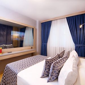 Habitación con Cama King